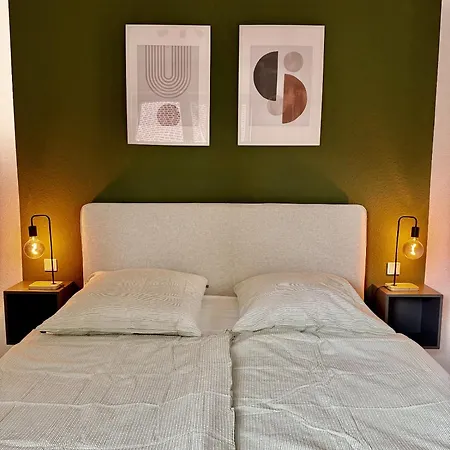 Apartmán Neu Renovierte Mit Kueche, Klima & Waschtrockner - Nahe Zentrum *